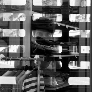 Autorretratos-MonicaRiveiro