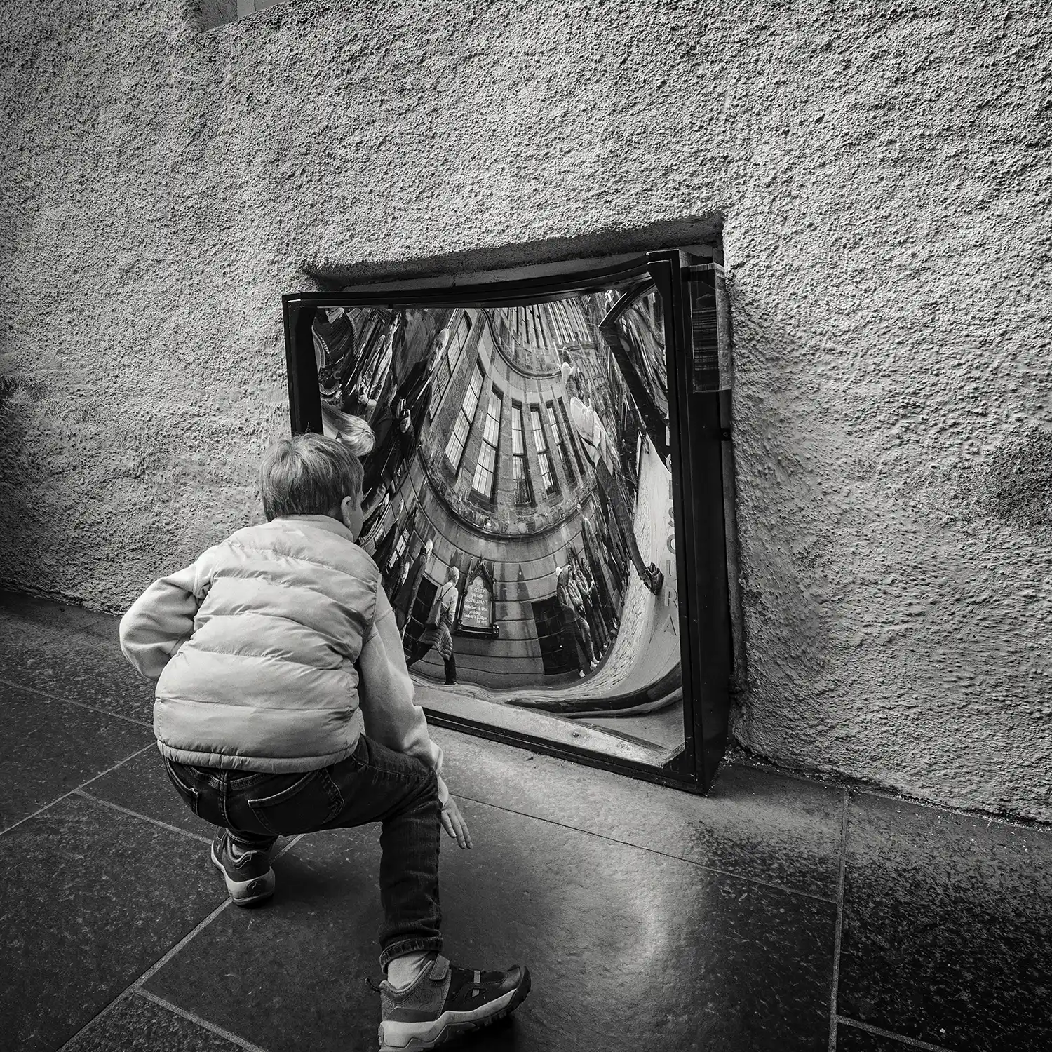 Cuando las imágenes saben cosas que tú todavía no: fotografía, intuición e inconsciente